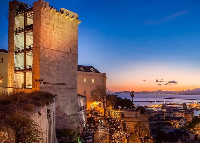 Anna 300 M Dal Mare Дом отдыха *